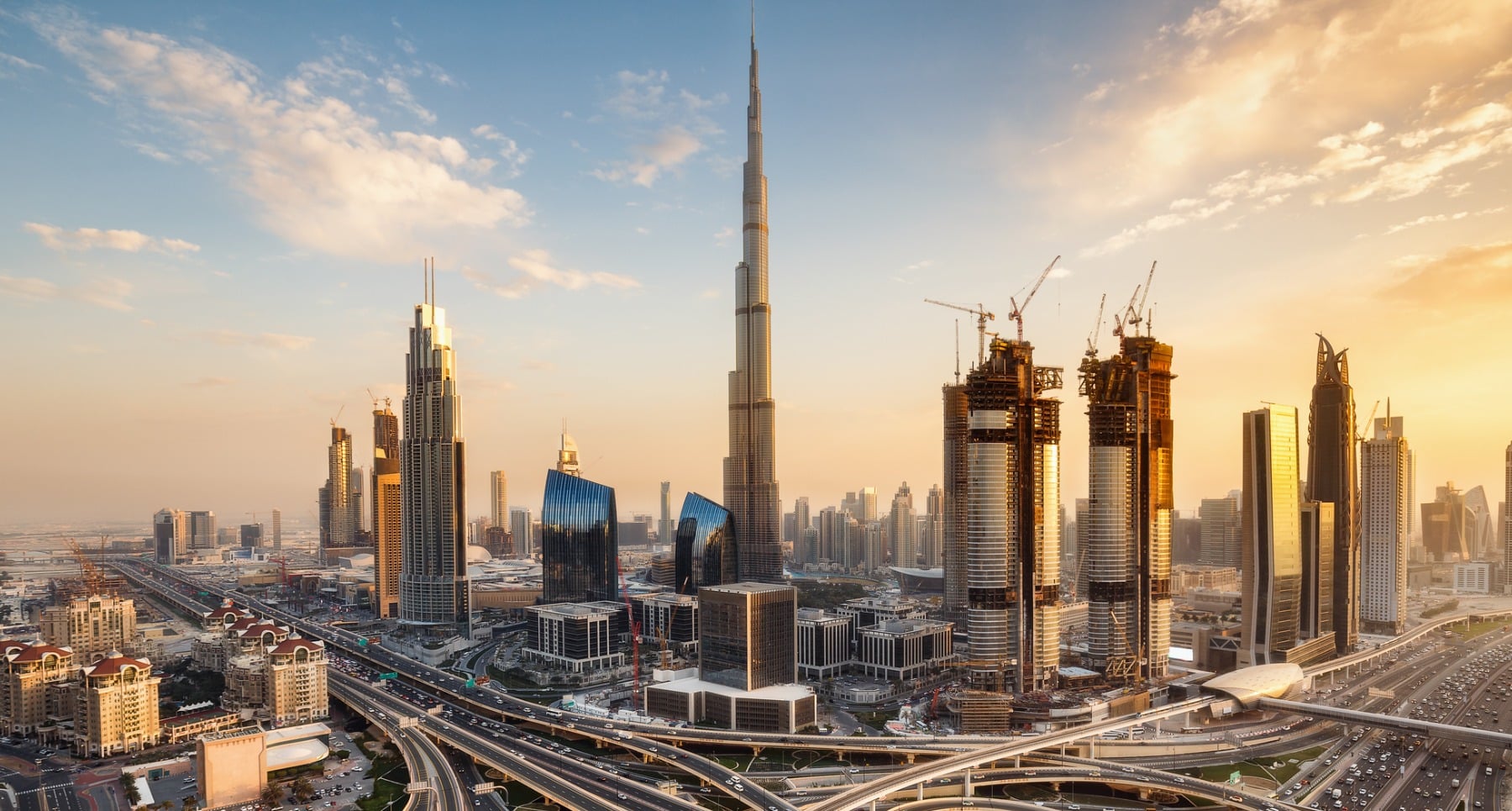 الإمارات تكشف النقاب عن السياسة الوطنية للمركبات الكهربائية